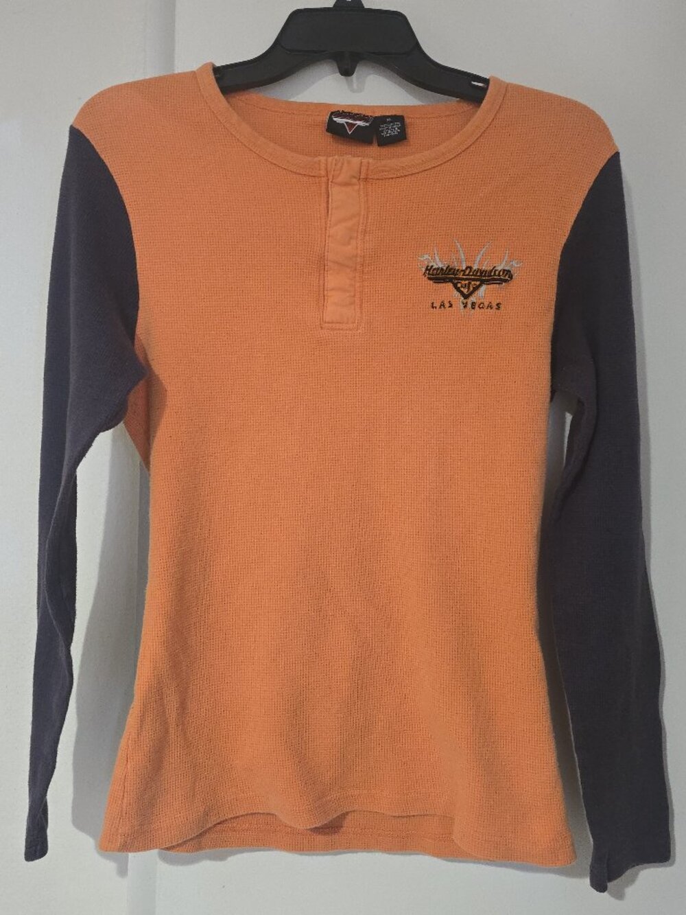 Harley-Davidson Cafe Las Vegas Waffle Thermal Henley Women's XL Orange